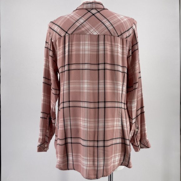 Torrid Top Taylor Pink Plaid Button Front Shirt Long Sleeve Size 2 - Picture 4 of 7